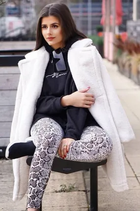 Sure! Heres an optimized title for the product with descriptive modifiers:

Womens Stylish High-Waist Animal Print Leggings - Comfortable & Stretchy Activewear