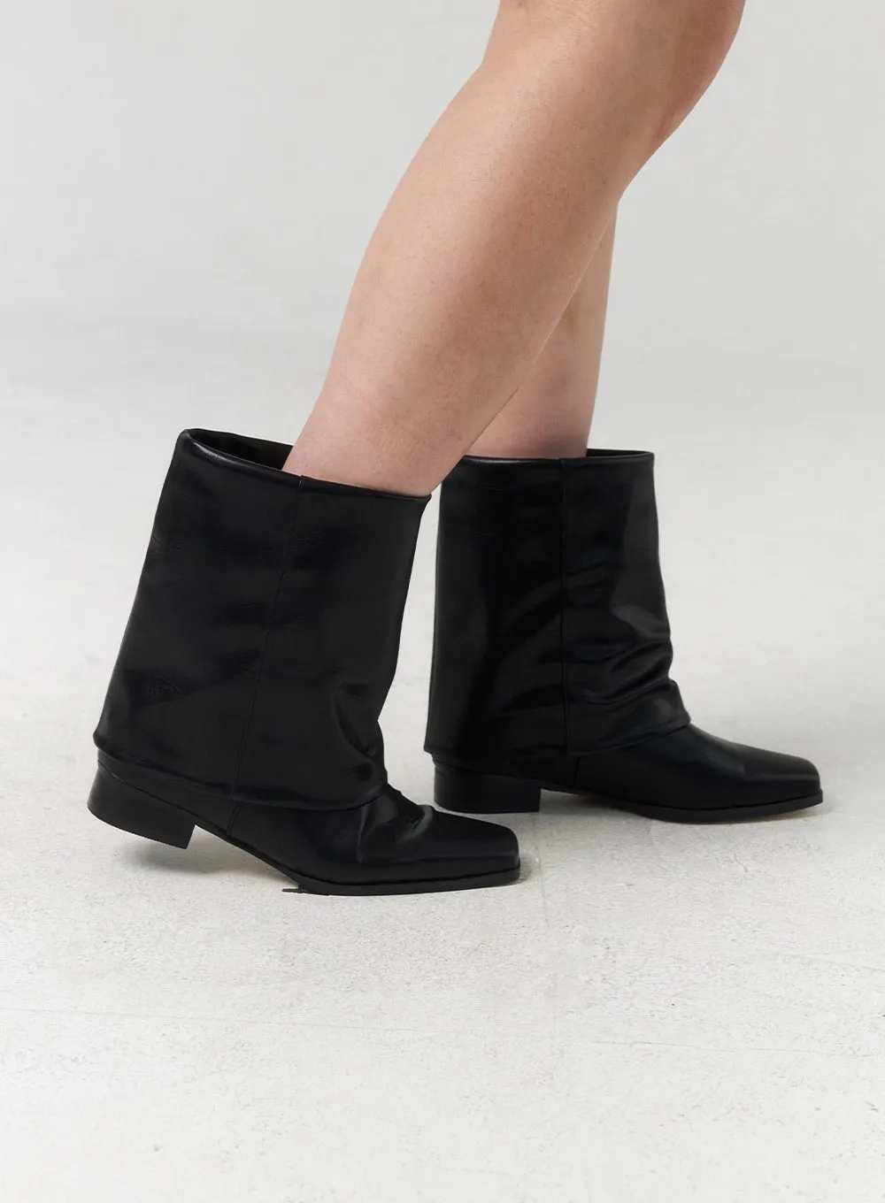 Folded Mid-Calf Boots CL318